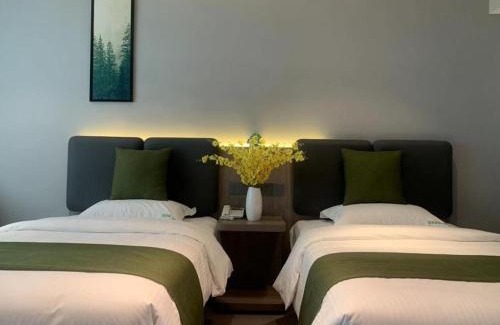 Nantong Hotel | GreenTree Inn Express Hotel Nantong Tongzhou Shigang Town