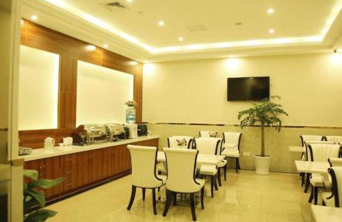 Baohe Hotel | GreenTree Inn Hefei East Wangjiang Road CTCE Express Hotel
