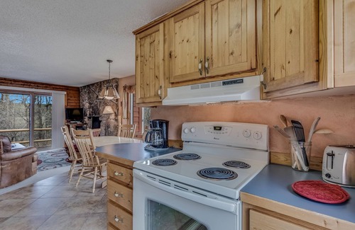 Clark Cabin | Greenville - Peaceful mountain escape