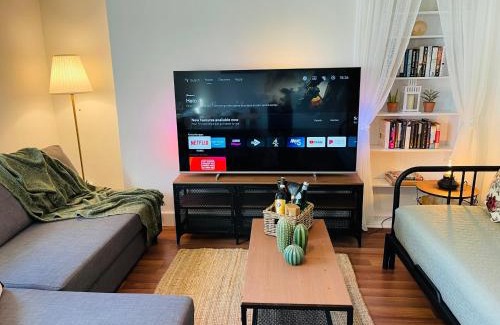 Greenwich West Apartment | Greenwich Apartments by Sleepy