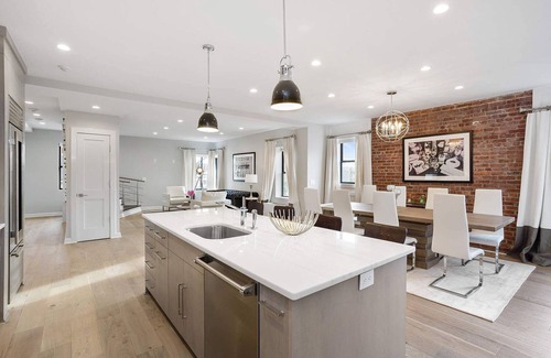 Greenwich Condo | Greenwich "City Living" Penthouse New Building in town