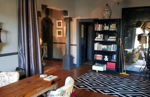 Vredefort Villa | Grewar House