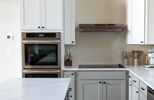 McHenry House | Grey Haven- Brand new Modern Farmhouse pool & theater