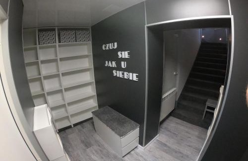 Jastrzebie-Zdroj Apartment | Grey