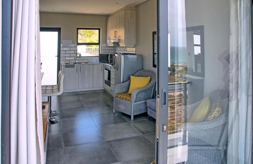 St. Helena Bay Apartment | Grietas villa 2