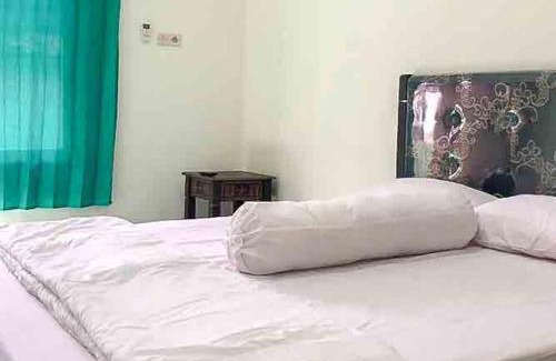 Madiun Hotel | Griya Fadamas Syariah near Taman Hijau Demangan Madiun Mitra RedDoorz