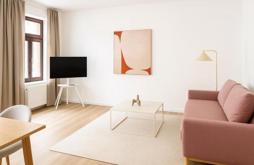 Bayenthal Apartment | Großzügige renovierte Wohnung in Köln - Nähe Rhein, Messe & City