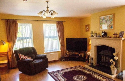 Londonderry Bed & Breakfast | Groarty House & Manor B&B