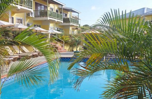 Morne Rouge Resort | Grooms Beach Villa & Resort