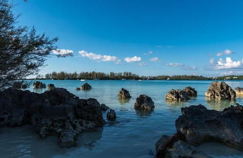 Hamilton Parish Resort | Grotto Bay Beach Resort