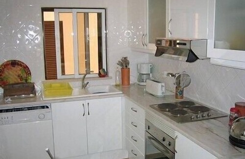 Alpouvar Apartment | Ground Floor Air Conditioned - On Highly Regarded Club Albufeira.