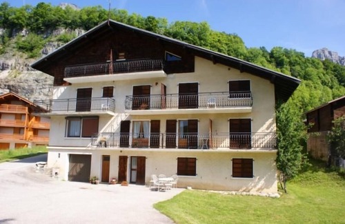 Le Grand-Bornand Apartment | Ground floor, parking, tv, ski locker, 64m², Le Grand Bornand