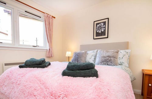 Pitlochry Apartment | Ground floor Pitlochry centre apartment