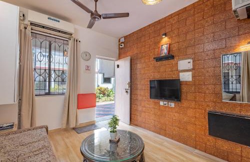 Benaulim Apartment | Ground Floor Studio With S Pool 3 Min Ride To Benaulim Beach