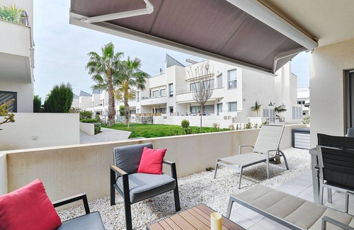 Torrevieja Apartment | Ground floor sunny apartment with pool views