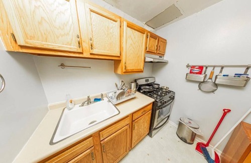 Williamsburg Apartment | Ground floor townhouse near Subway in Williamsburg