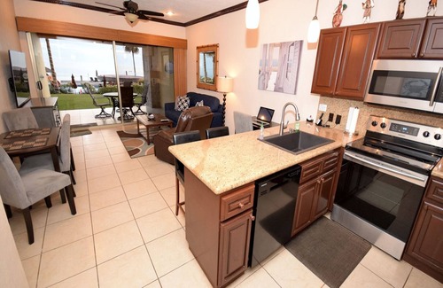 Puerto Penasco Condo | Ground Floor! Walk from private patio to Beach, Pool, Swim-up Bar, Jacuzzis!