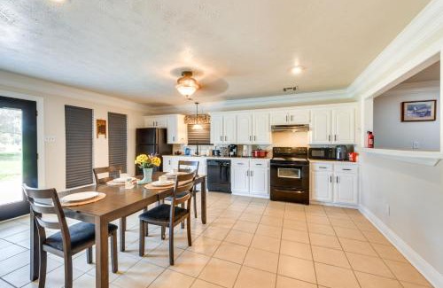 Lacassine House | Group-Friendly Louisana Hideaway Hunt and Fish!