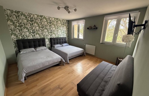 Proix House | Group gîte with swimming pool & function room. Ideal for your events.