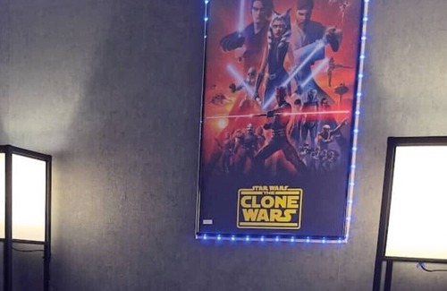 East Finchley House | Groups,Families-2BedApt-80s Arcade Machine