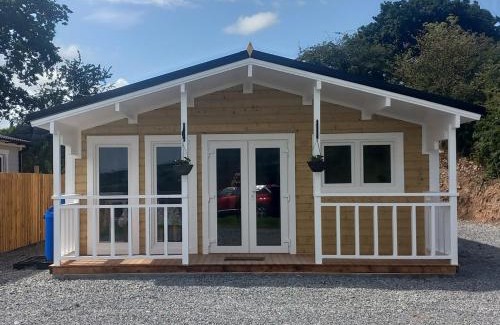 Killotteran House | Grove View log house