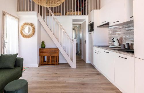 Les Ayguades House | Gruissanne - Maison avec piscine, à 150m de la plage