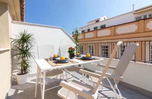 Ensanche Centro Apartment | GRUND SUITES GALLERY by FreshApartments