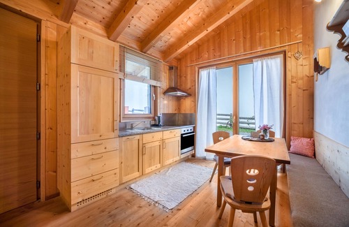 Glorenza Apartment | "Grushof App Köpfl" with Mountain View, Shared Garden & Wi-Fi