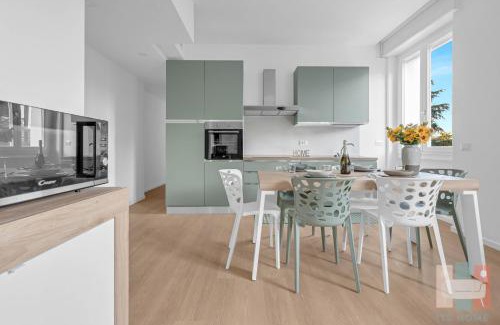 Precotto Apartment | GUA13 - Loreto - Large Apartment - Central