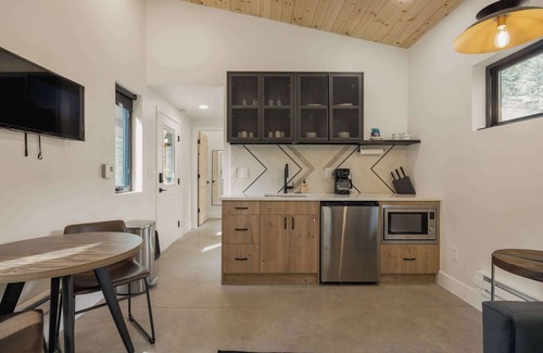 Bailey Cabin | Guanella Pass Cabin Escape, Sauna & Cold Plunge