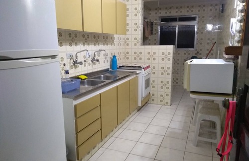 Vila Julia Apartment | Guarujá apartment, best point of Enseada beach, 150 ms from the beach