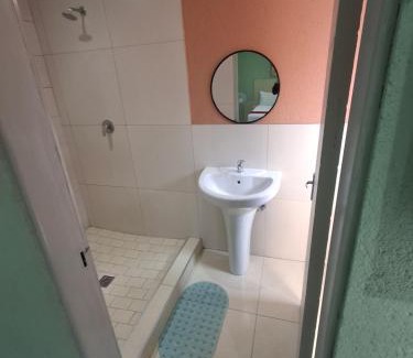 Tonga House | Guduza Guest House 02