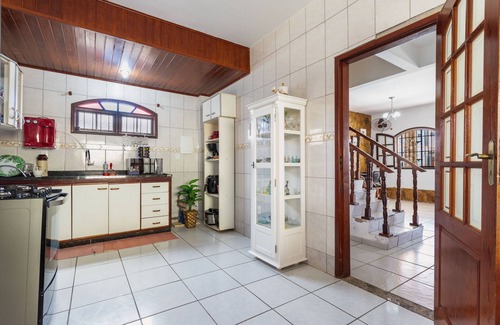 Arraial do Cabo House | Guest House em Arraial do Cabo com Vista , Petfriendly, Wi-fi Fast, Piscina, Ar