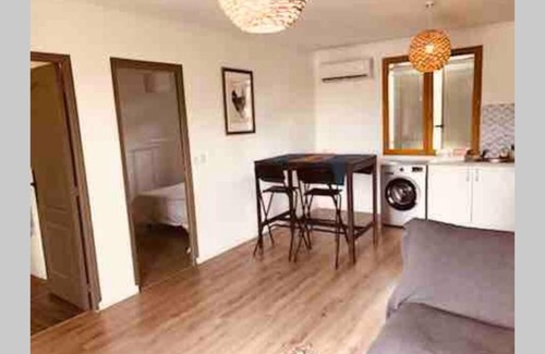 Rognonas Apartment | Guest house du paty