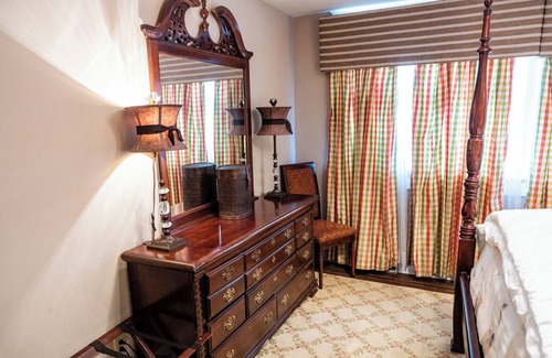 Lancaster House | Guest House Of Kentucky (King - 2nd Floor)