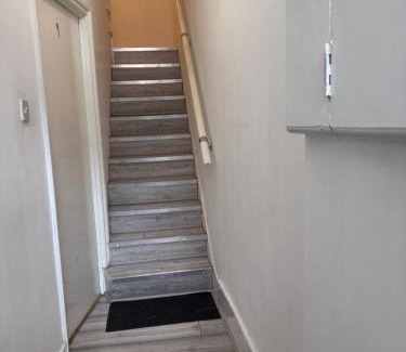 Highbury House | Guest House quarto cama box Finsbury Park