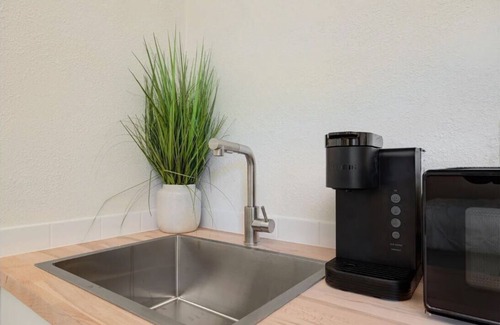 Roseville Apartment | Guest House Roseville Retreat