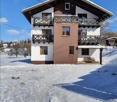 Slavske House | Guest House Stari Druzy