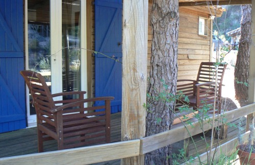 Moureze Bed & Breakfast | Guest Room 'Le Sabel - Cabanon' with Mountain View and Wi-Fi