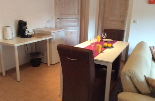 Großheide House | Guest room without fully equipped kitchen