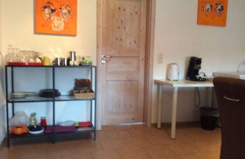 Großheide House | Guest room without fully equipped kitchen