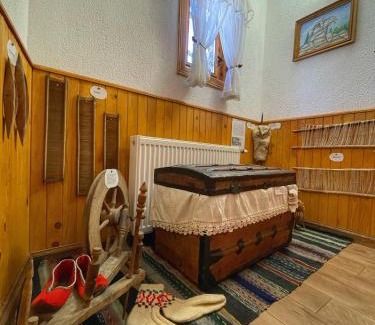 Koprivshtitsa House | Guest rooms Colorit