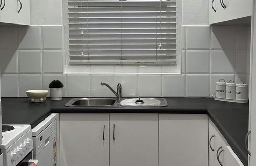 Norwood Apartment | Guest Suite in beautiful Norwood