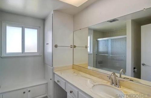 Rancho Bernardo House | Guest Suite Northern San Diego Great Price