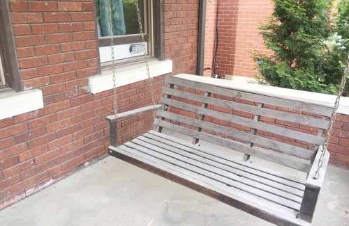 University District House | Guest Suite @ OSU & Short North Arts District