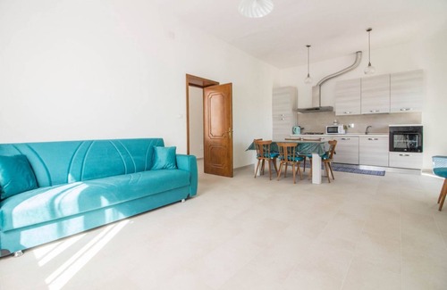 Berchiddeddu Villa | GuestHost Peaceful stay in Berchiddeddu W/garden