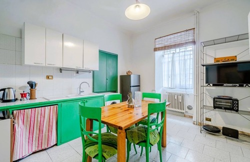 Historic Centre Apartment | GuestHost - Piazza Vittorio Veneto Apartment Turin