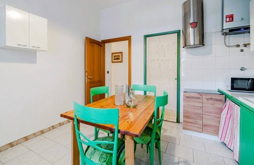 Historic Centre Apartment | GuestHost - Piazza Vittorio Veneto Apartment Turin