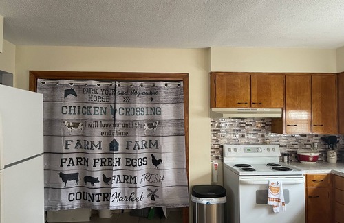 Hermann Bed & Breakfast | GUESTHOUSE DOWNTOWN HERMANNnHISTORIC DISTRICT