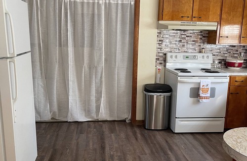 Hermann Bed & Breakfast | GUESTHOUSE DOWNTOWN HERMANNnHISTORIC DISTRICT